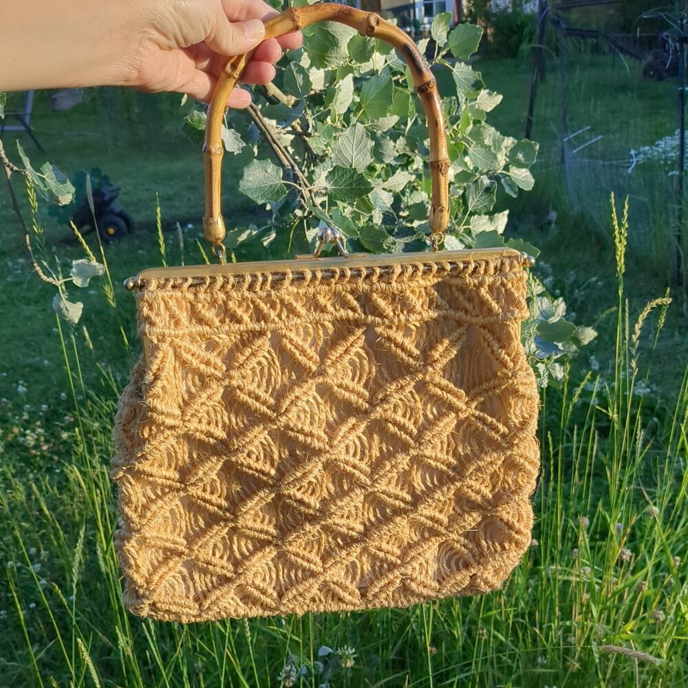 Macrame Purse Vintage 1970s Boho Jute Natural Fiber Woven Handbag bamboo Handles